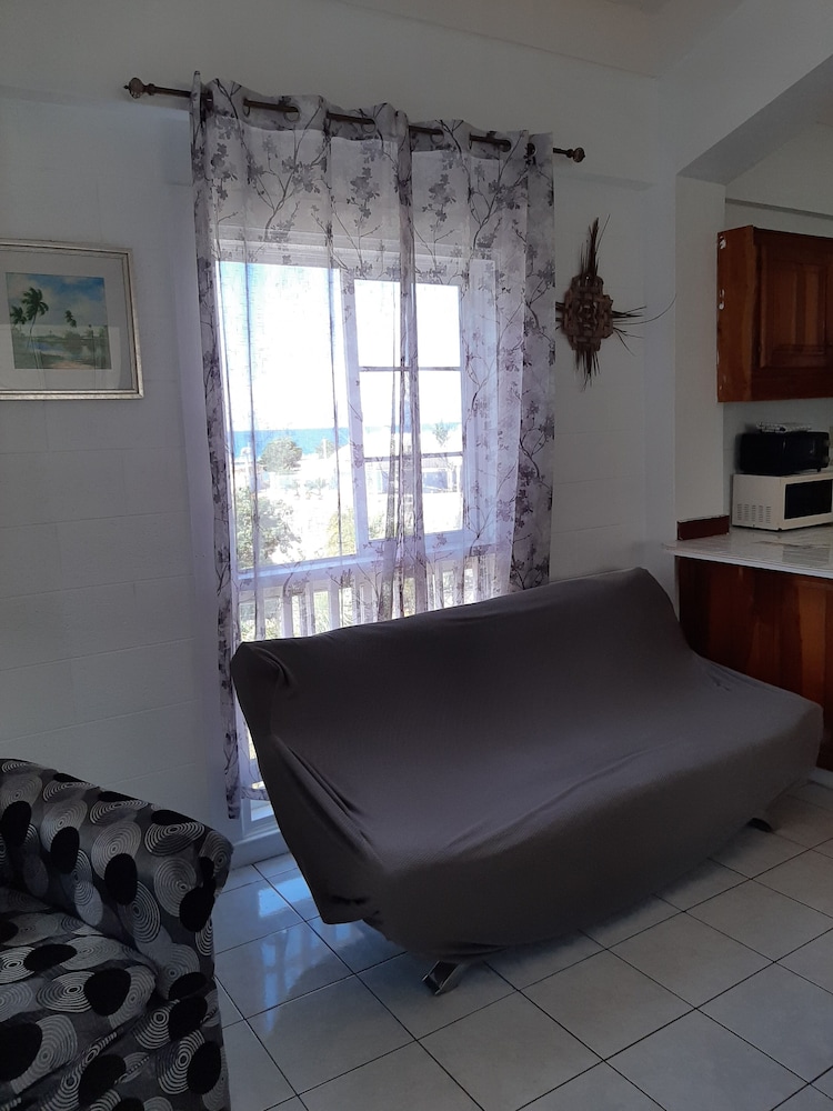 Fisherman's Point Resort 24/50