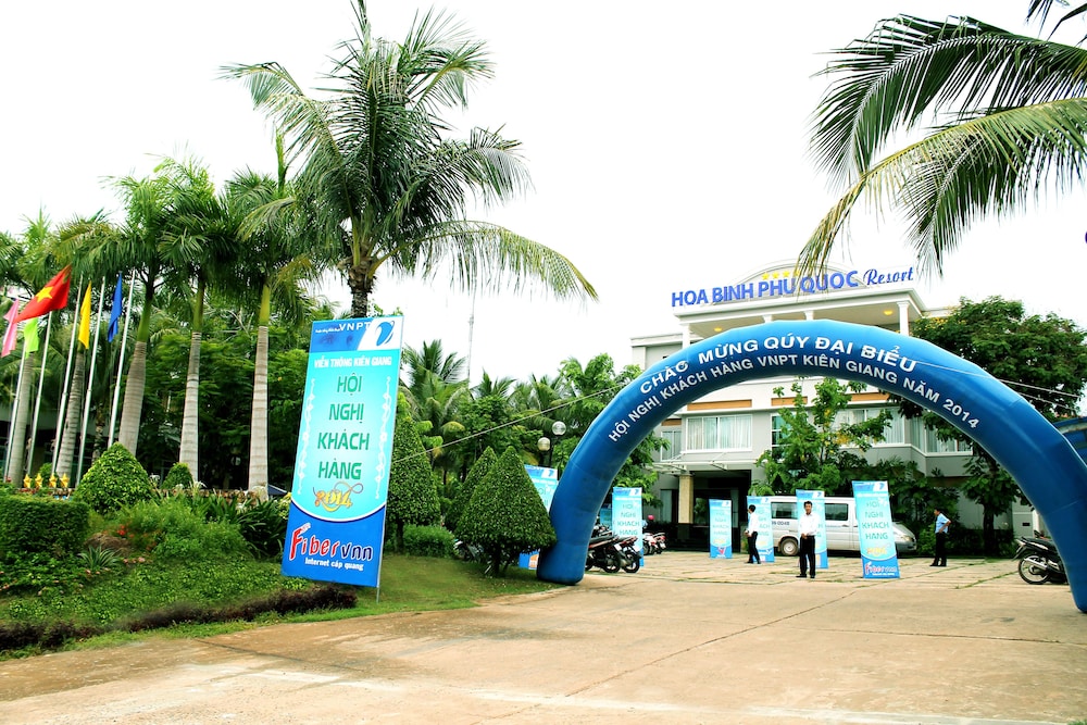 Hoa Binh Phu Quoc Hotel 27/37