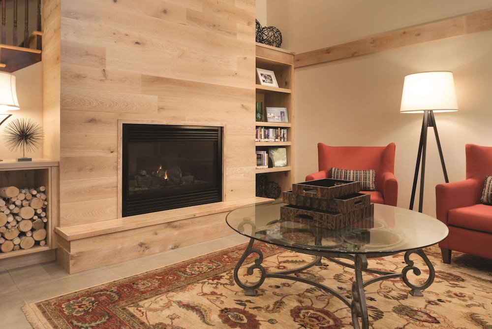 Country Inn & Suites By Radisson, Des Moines West, IA 43/48