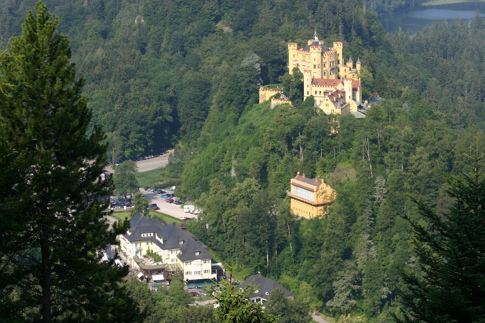 HOTEL MULLER 28/34