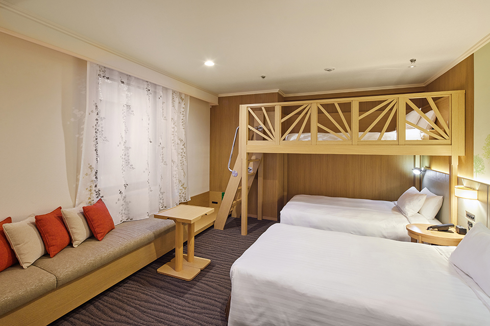 Deck, Double Bed