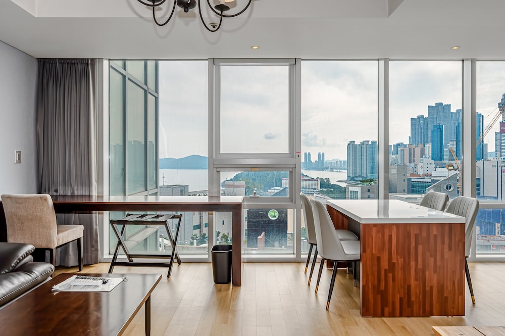 Haeundae Seacloud Hotel Residence 50/62