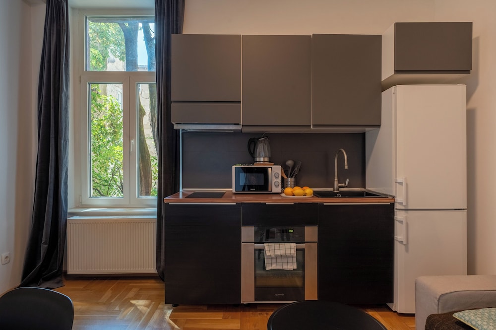 Doma Zagreb 36/49