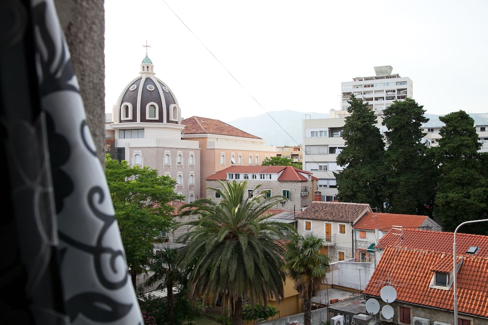 Studio Apartments 4 You In Split 9/89