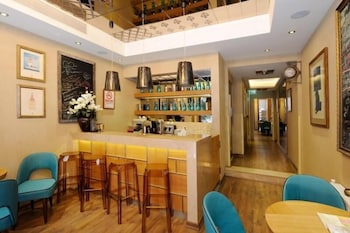 COLLAGE TAKSIM HOTEL 11/15