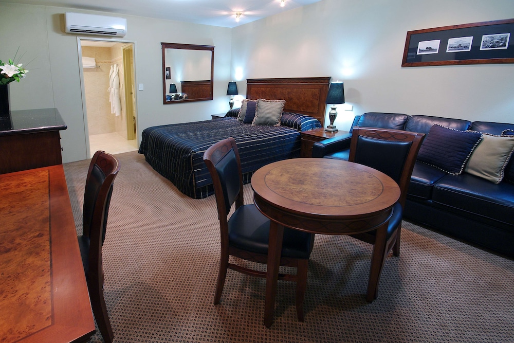 Rydges Armidale 30/50