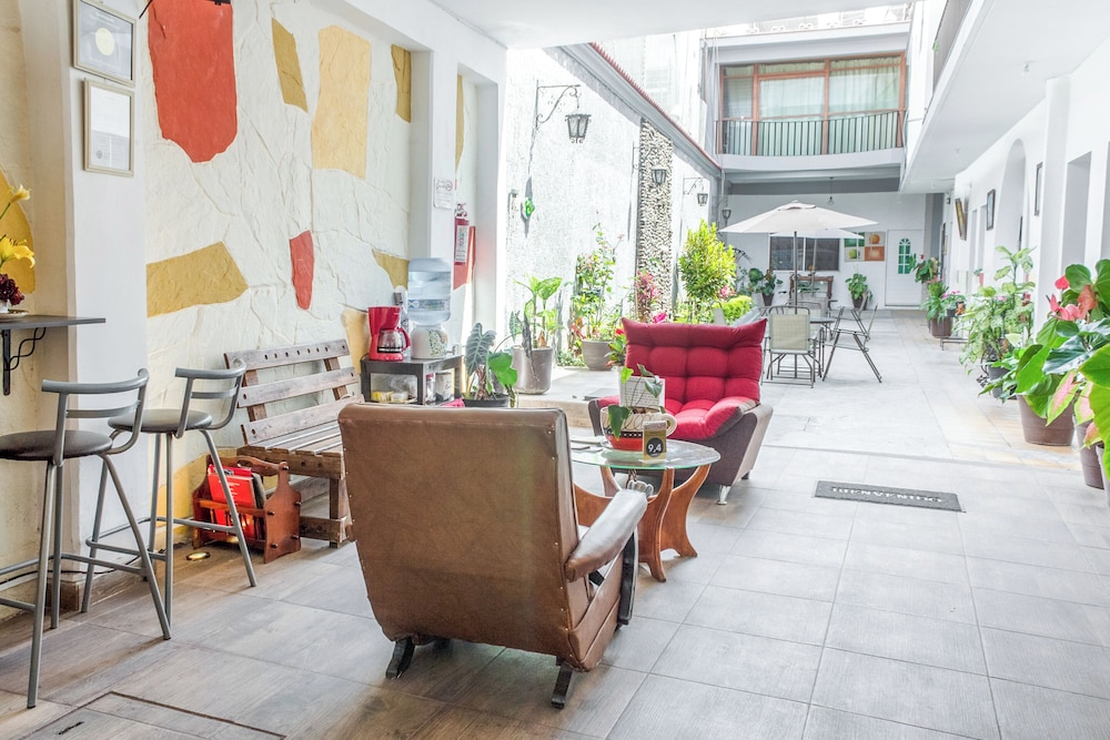 OYO Hotel Gandag 9/28