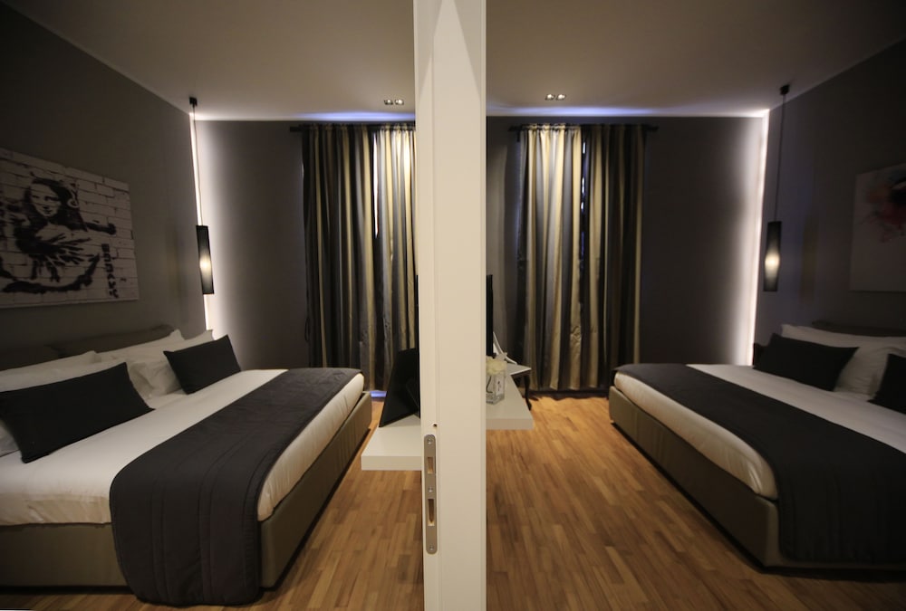 K Rooms 32/49