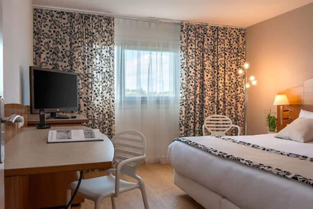 C Suites 25/56