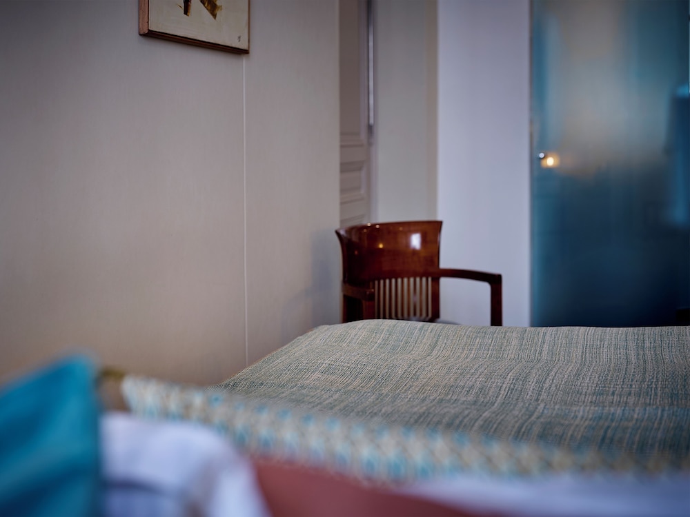 CLASSIC, DOUBLE BED, BALCONY