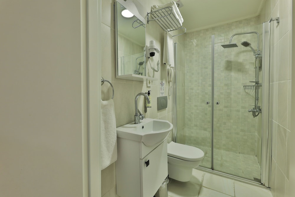 EA Exclusive Hotel & Kocatepe 52/57