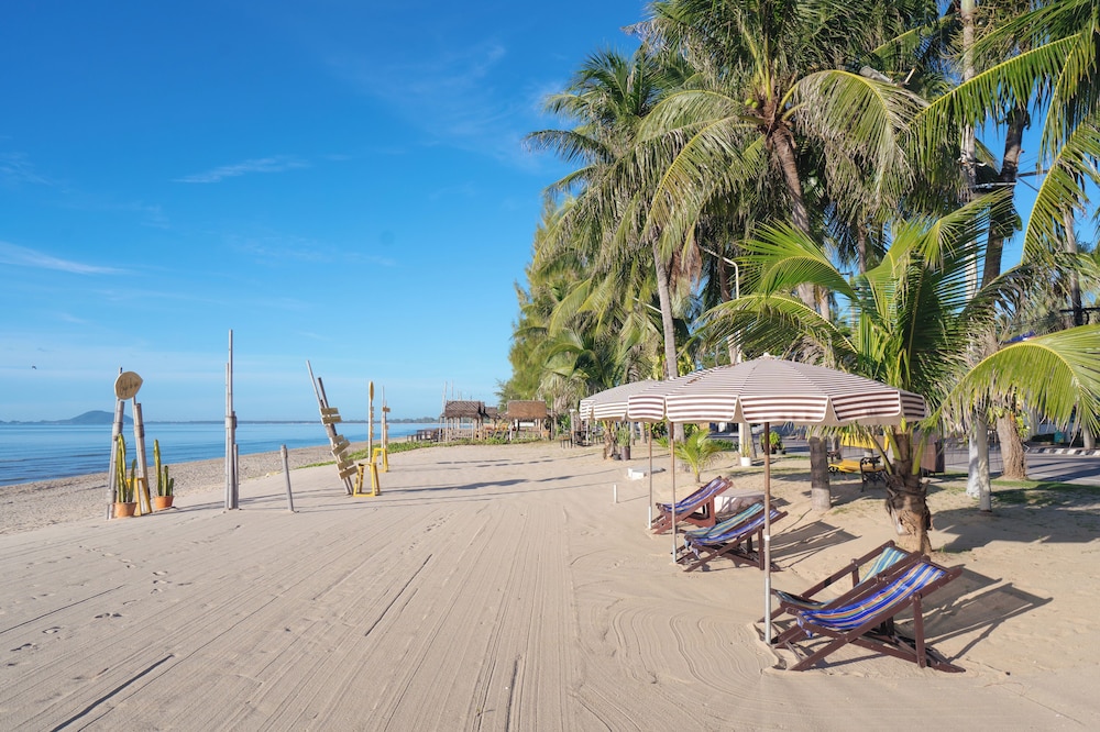 Baan Grood Arcadia Resort and Spa 72/76