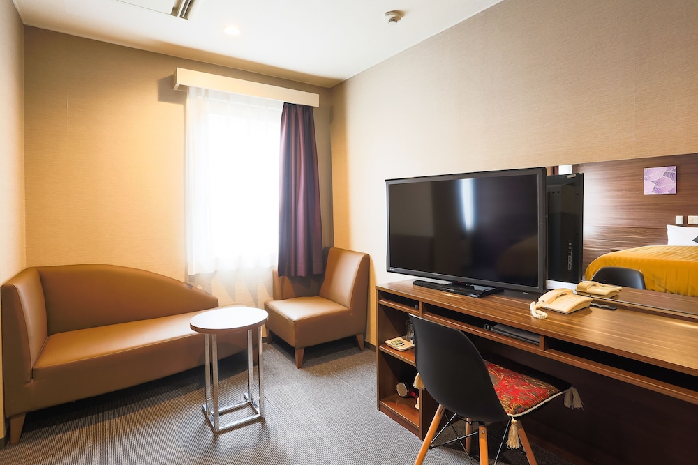 Hotel Sun Royal Kawasaki 50/53