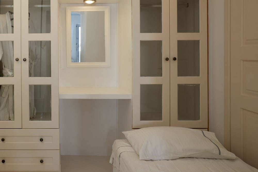 Amaya Selection Of Villas 6/50