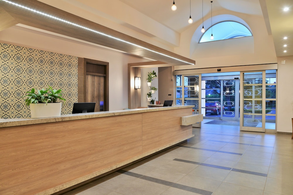 Town Lodge Menlo Park 7/34