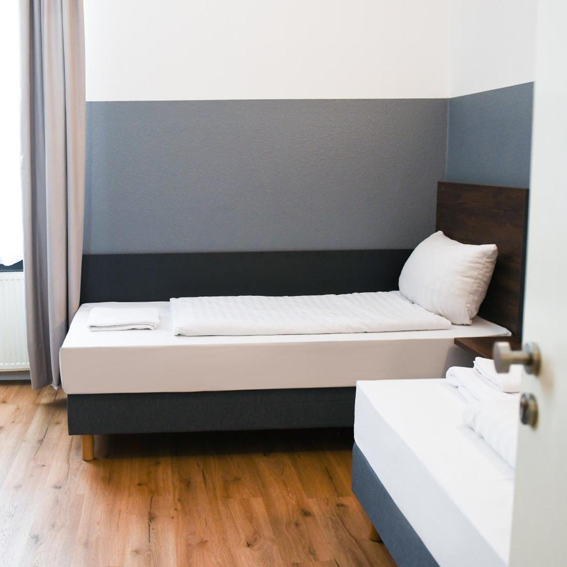Apadana Hotel 23/50