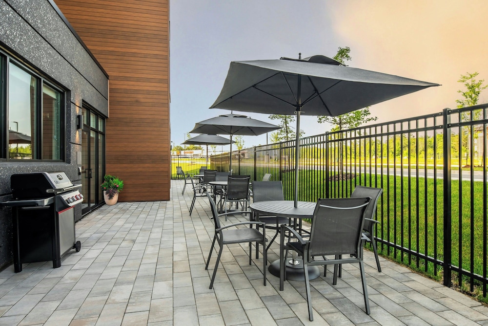 Fairfield Inn & Suites Gravenhurst Muskoka 37/50