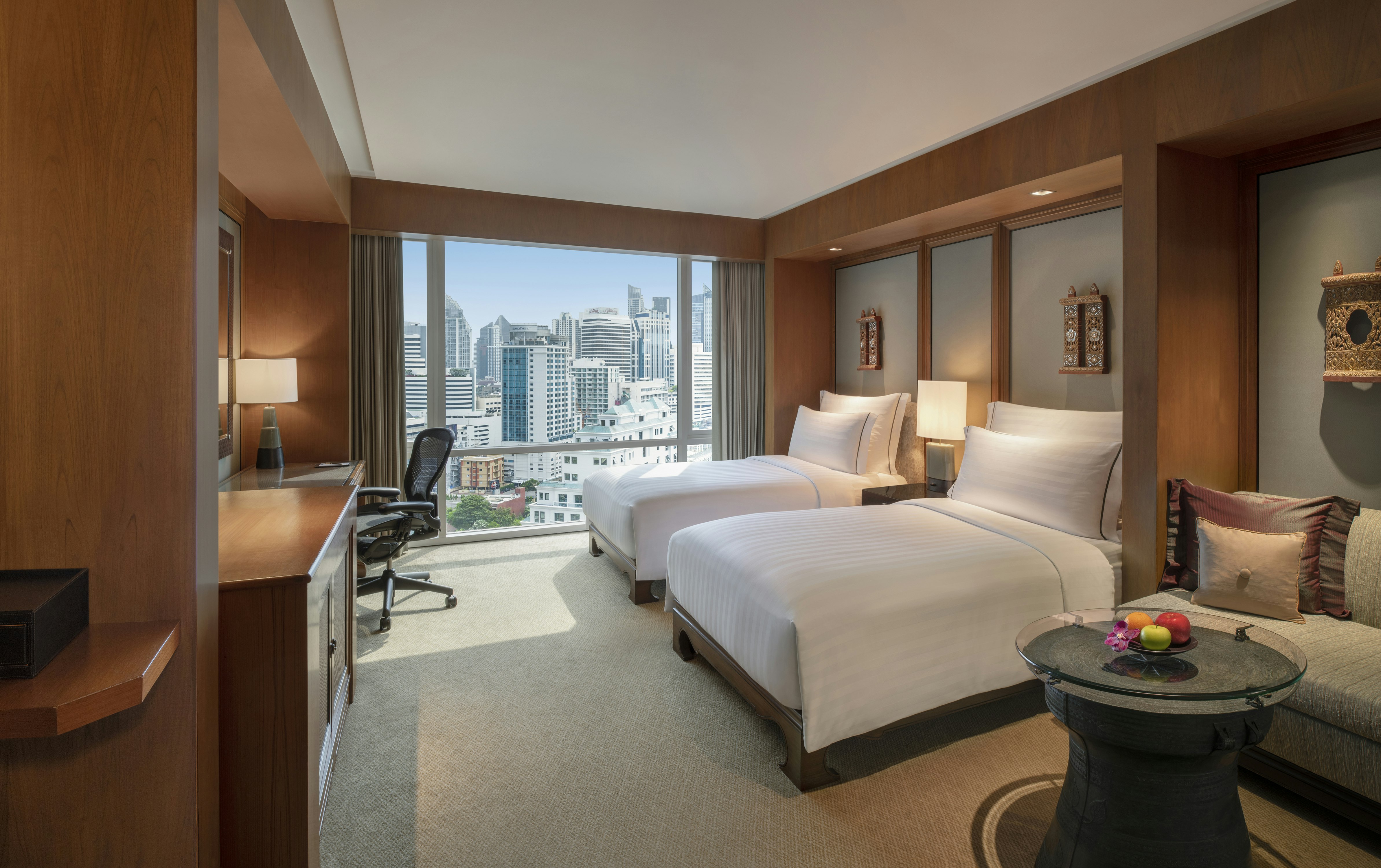 DELUXE, TWIN BEDS