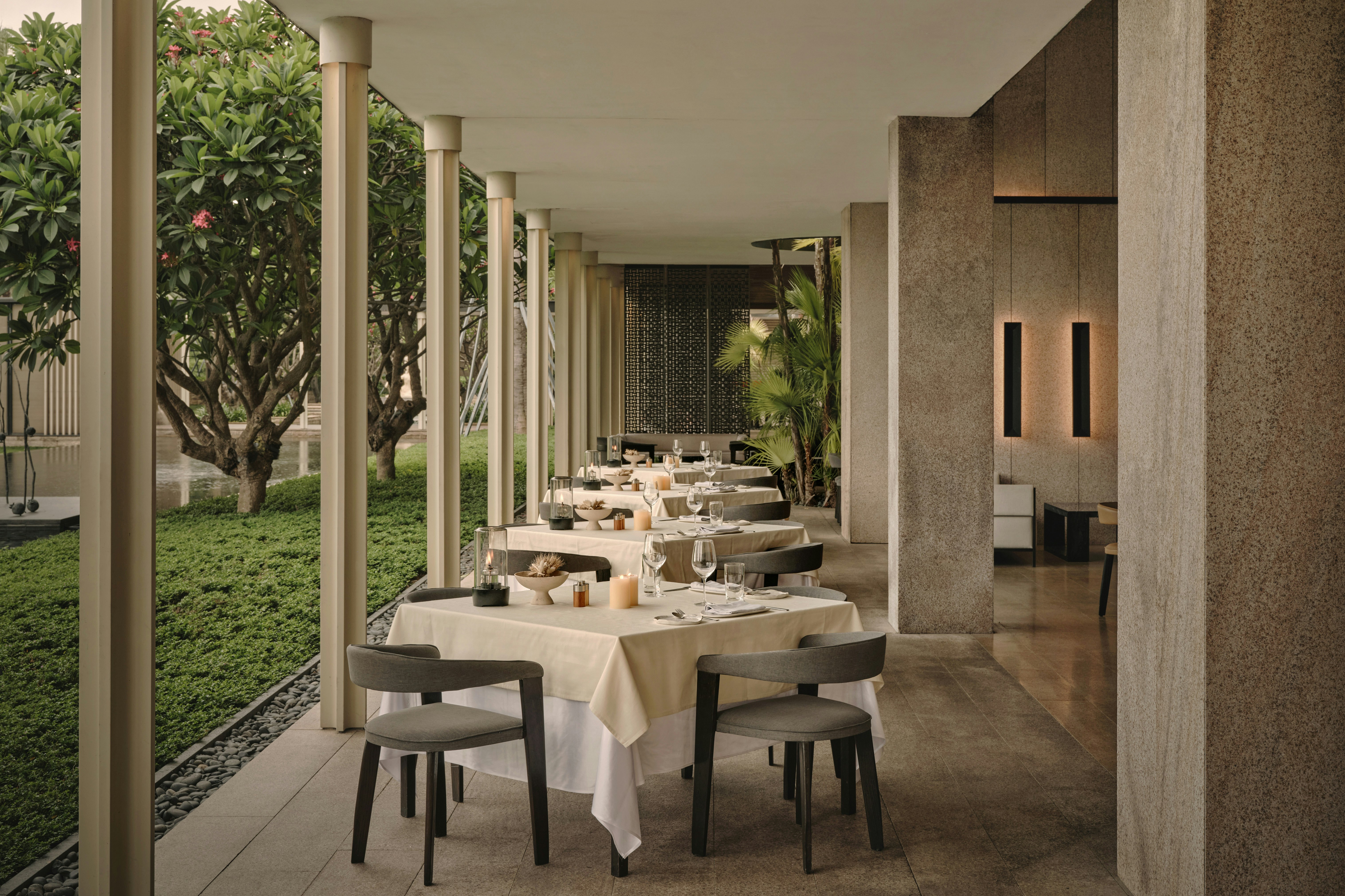 Lohkah Hotel And Spa 38/50
