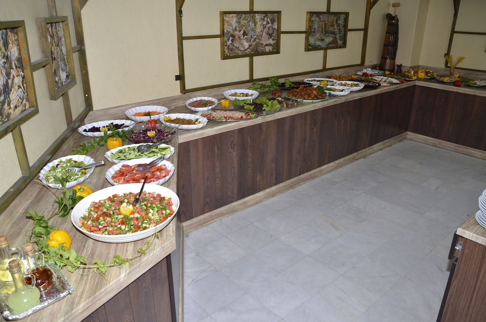 Myra Hotel 17/22