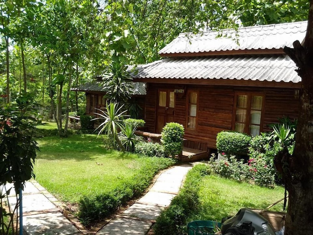 Montri Garden House 24/29