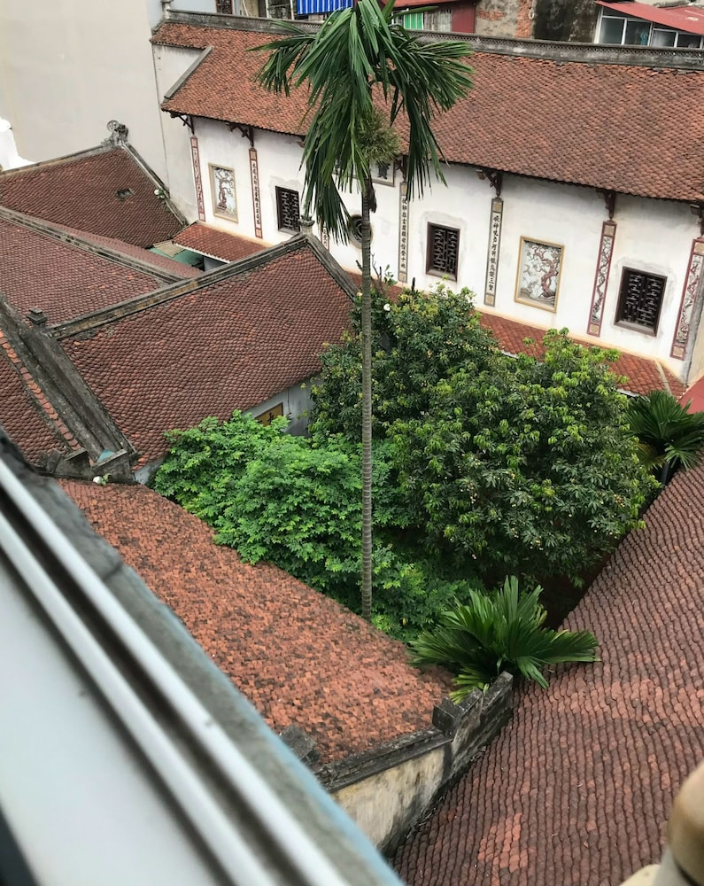Hanoi Garden Hotel 57/62