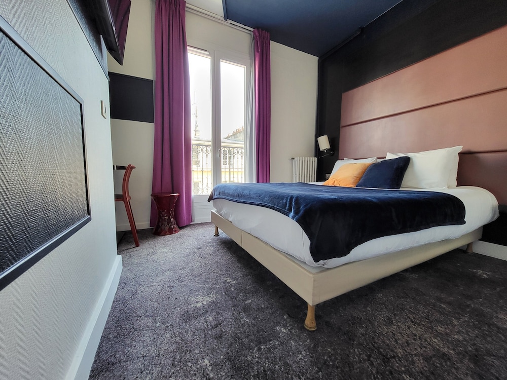 Accueil Hotel Paris Pigalle Montmartre 20/61