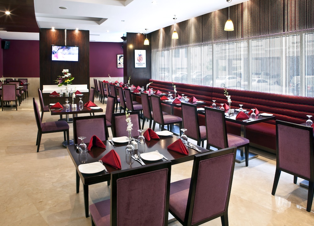 restaurant-cafeteria