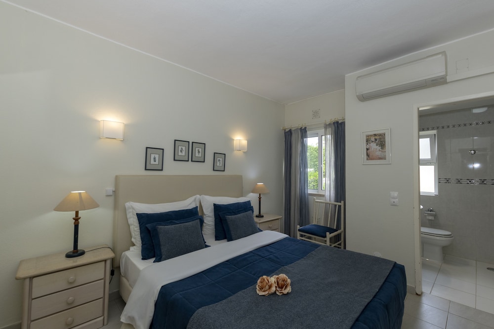 Rocha Brava Village Resort 27/77