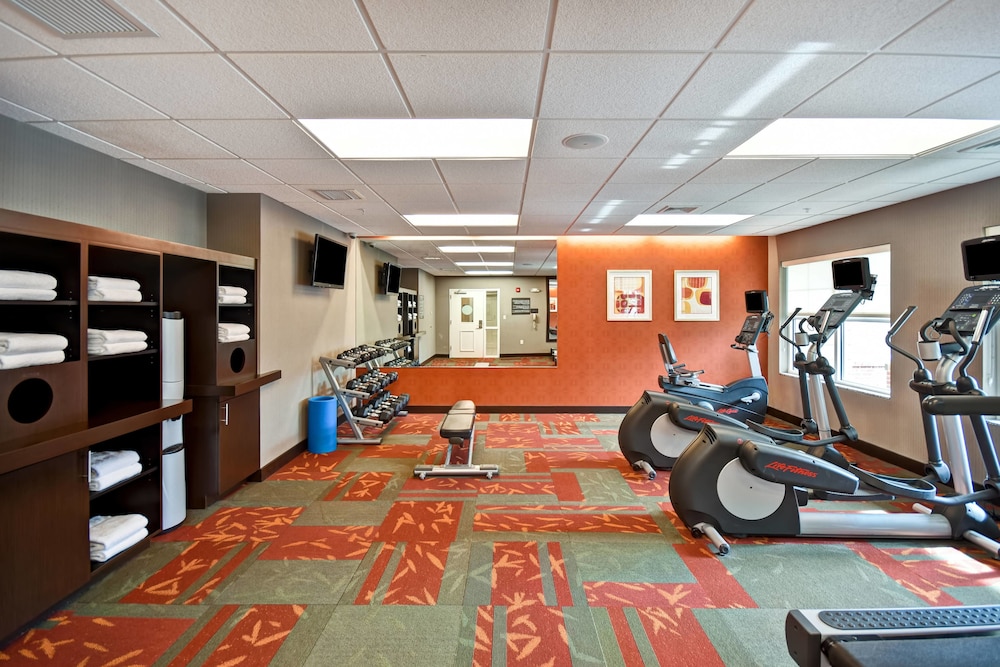 Residence Inn Springfield Chicopee 20/38