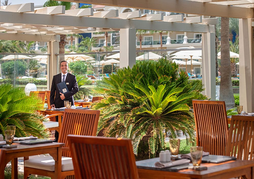 Premier Le Reve Hotel and Spa - Adults Only (+16) 35/50