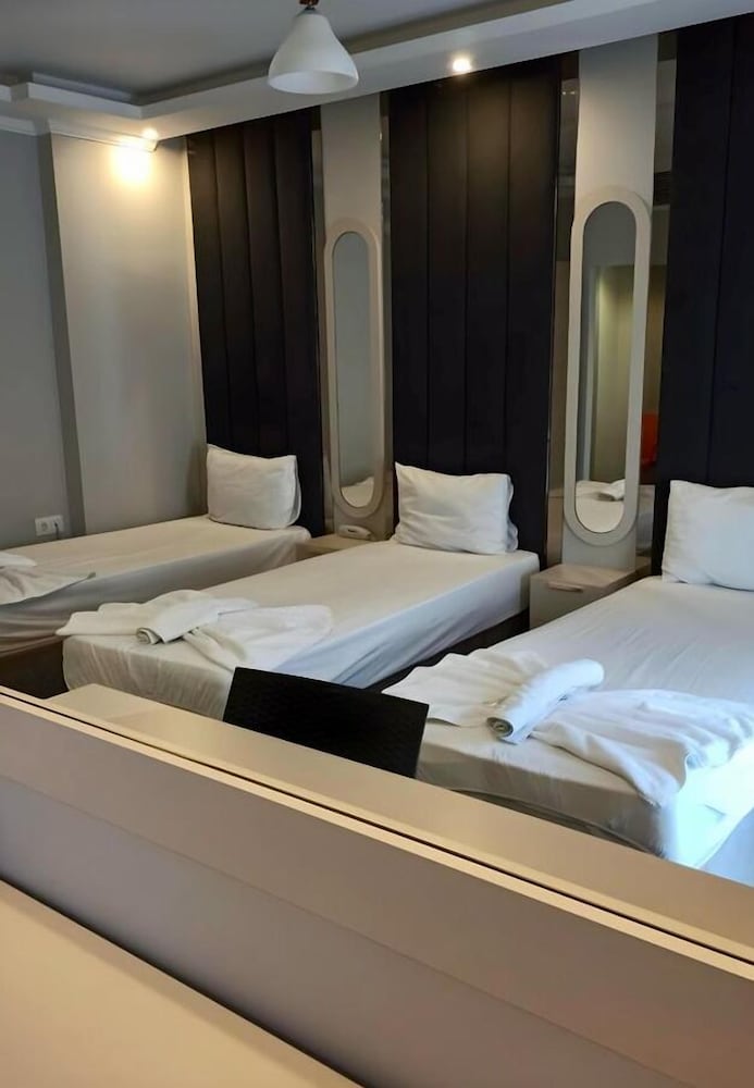 ALYA SUITE HOTEL 13/49