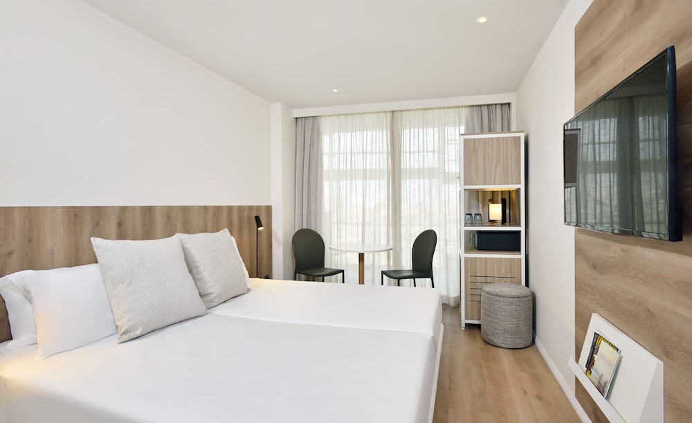 Innside by Melia Calvia Beach 16/50
