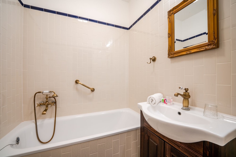 Best Western Hotel Grand 46/50