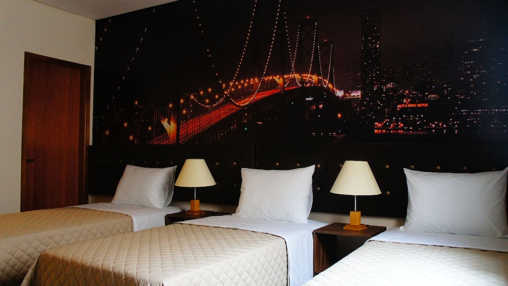Hotel Horto Plaza 5/18