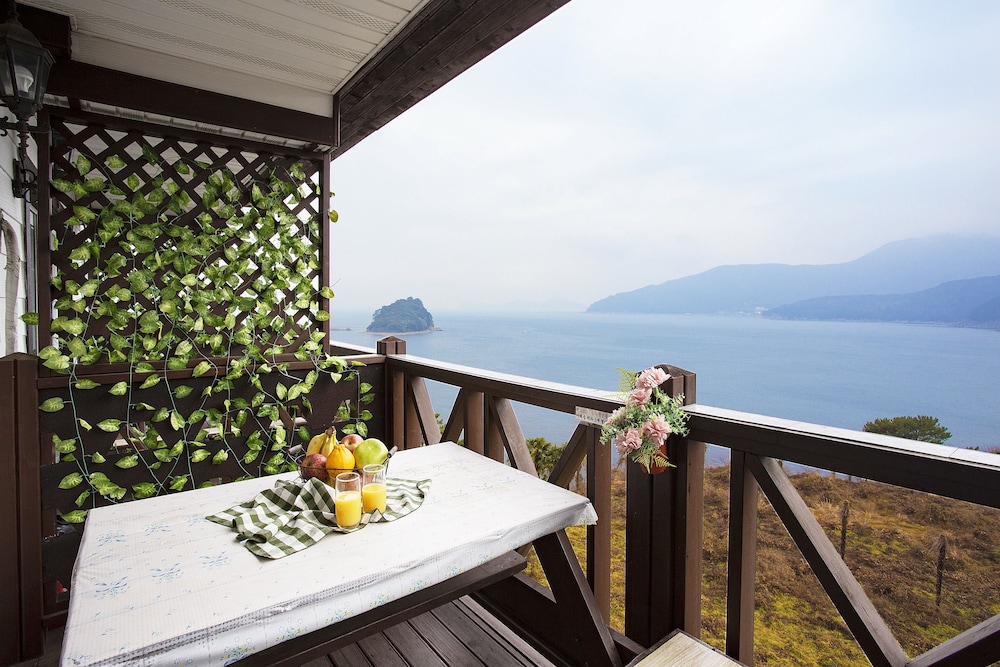 A Day In Geoje Pension 18/44