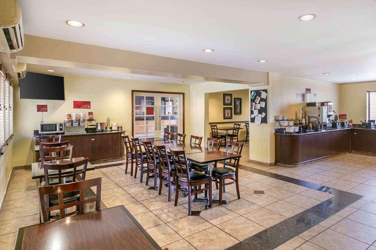 Best Western Plus Orchid Hotel & Suites 41/59