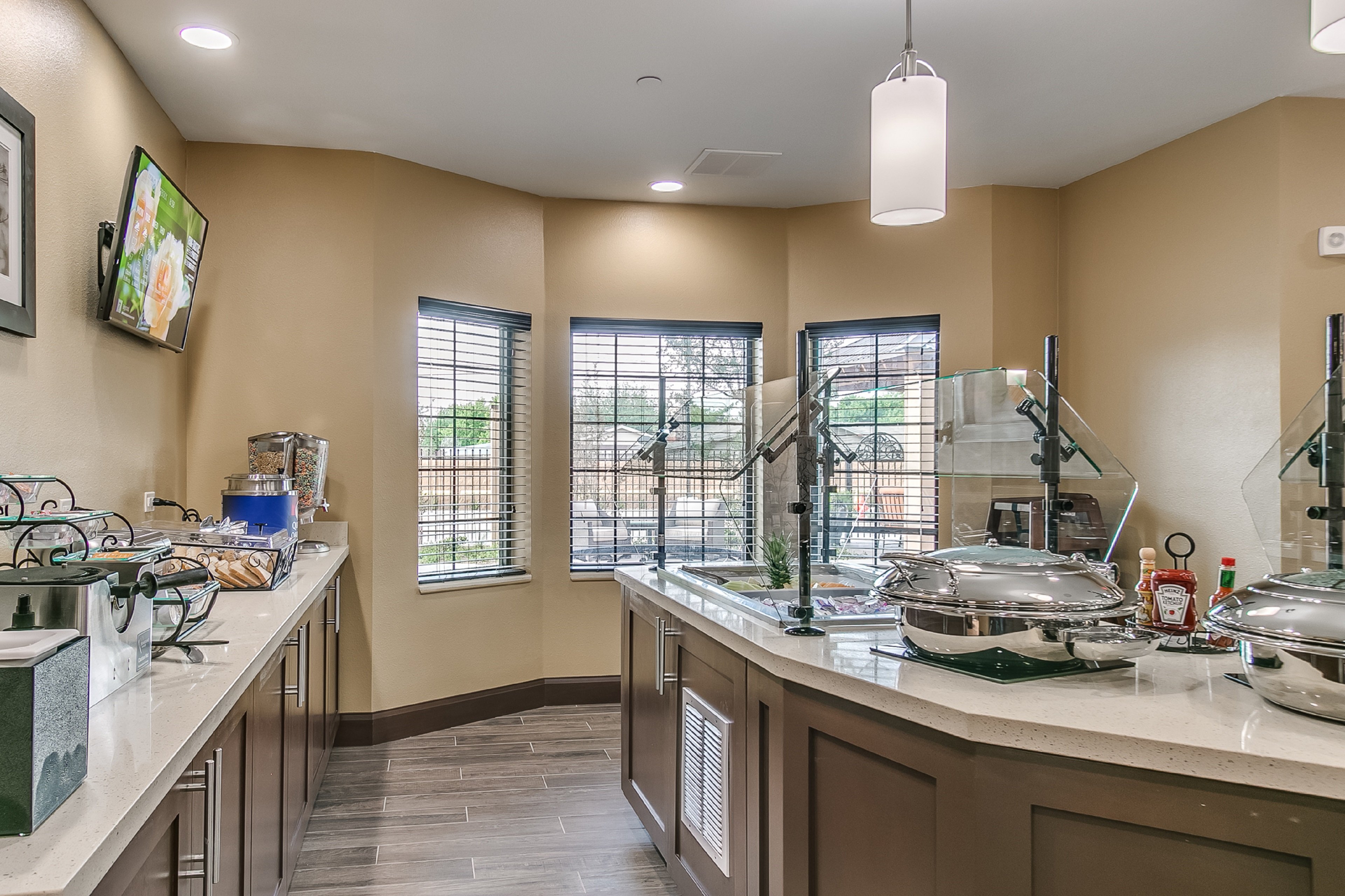 STAYBRIDGE SUITES LUBBOCK SOUTH 60/61
