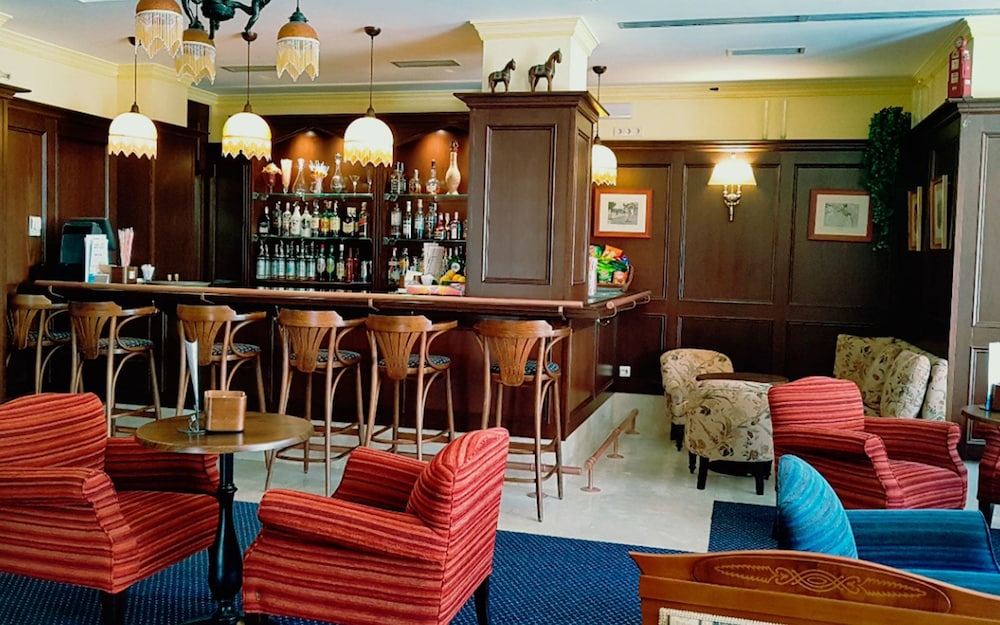 Hotel Perla Marina 35/50