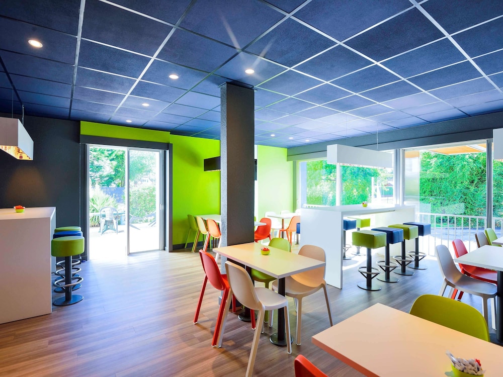 Ibis Budget Pau Lescar 51/68