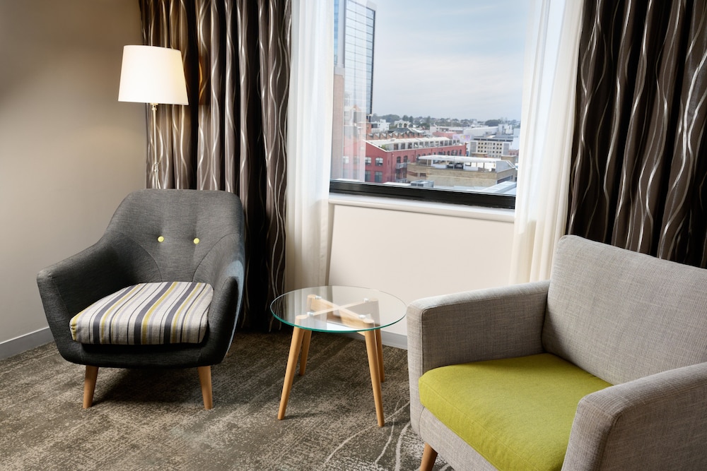 Holiday Inn Perth City Centre 51/78