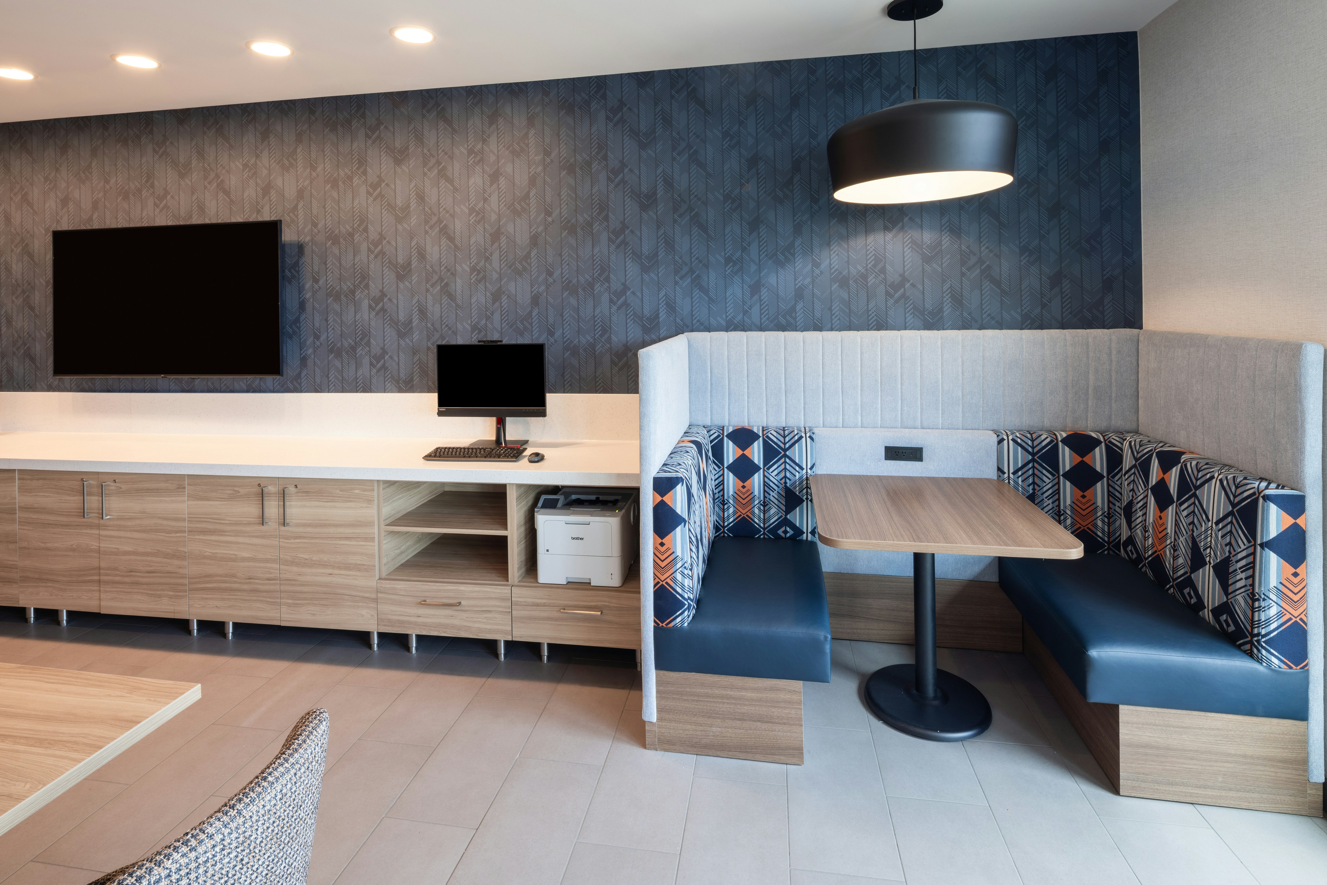 Home2 Suites by Hilton Kalispell 43/48