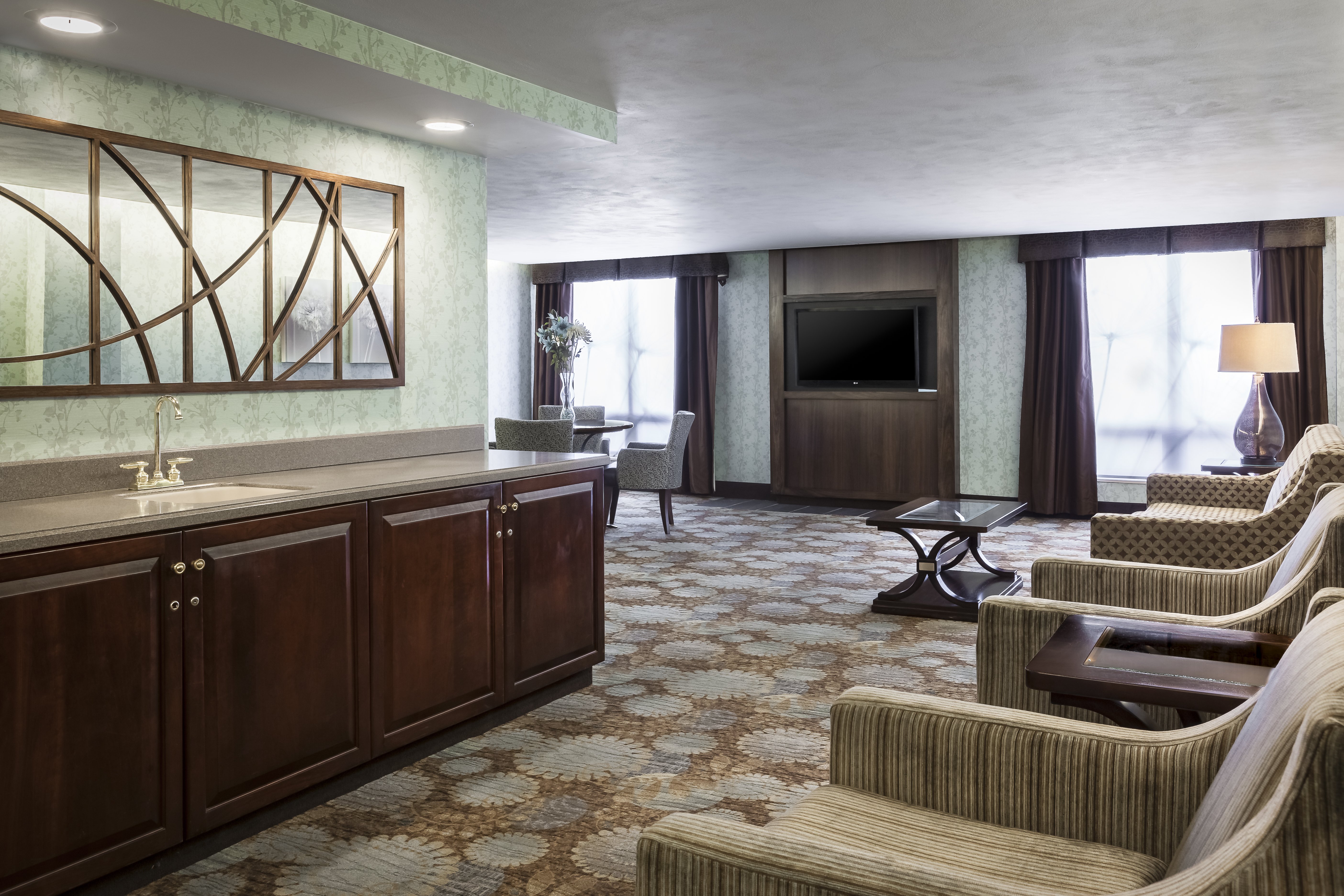 Holiday Inn Rock Island - Quad Cities 75/80