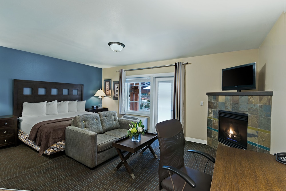 Oxford Suites Silverdale 31/59