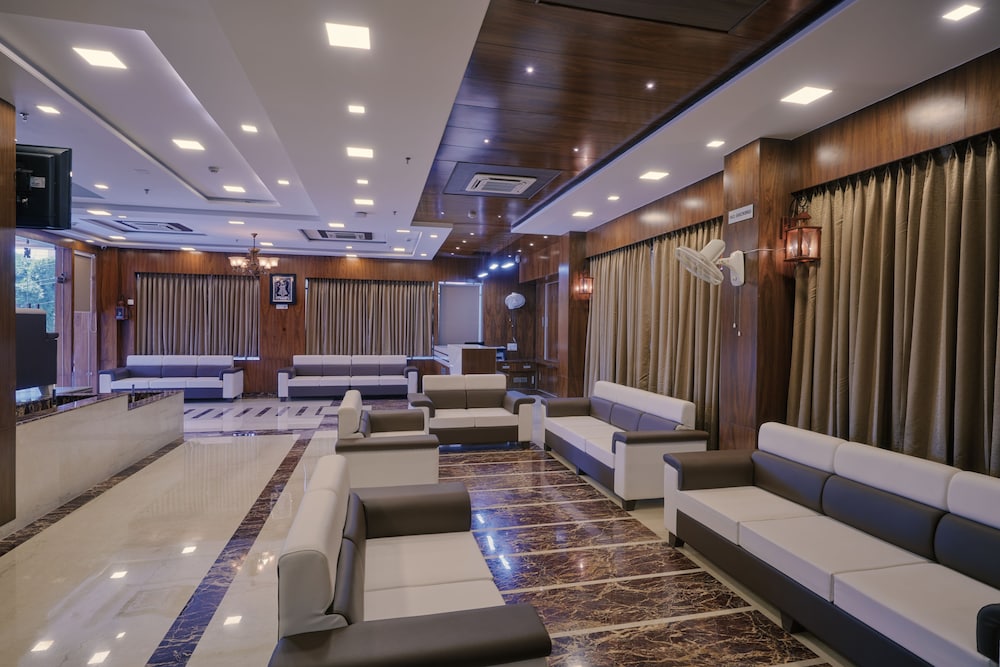 Hotel Gyan Garh Udaipur 28/49