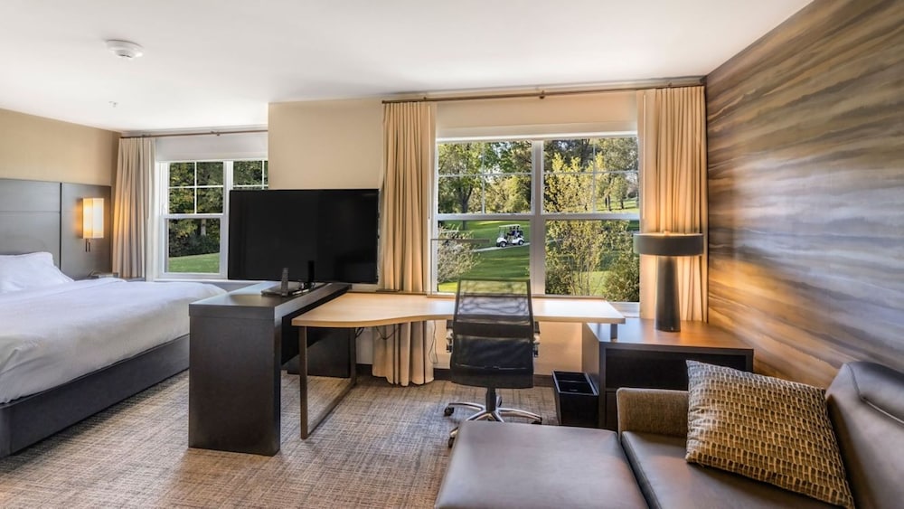 Residence Inn Milwaukee Brookfield 28/50