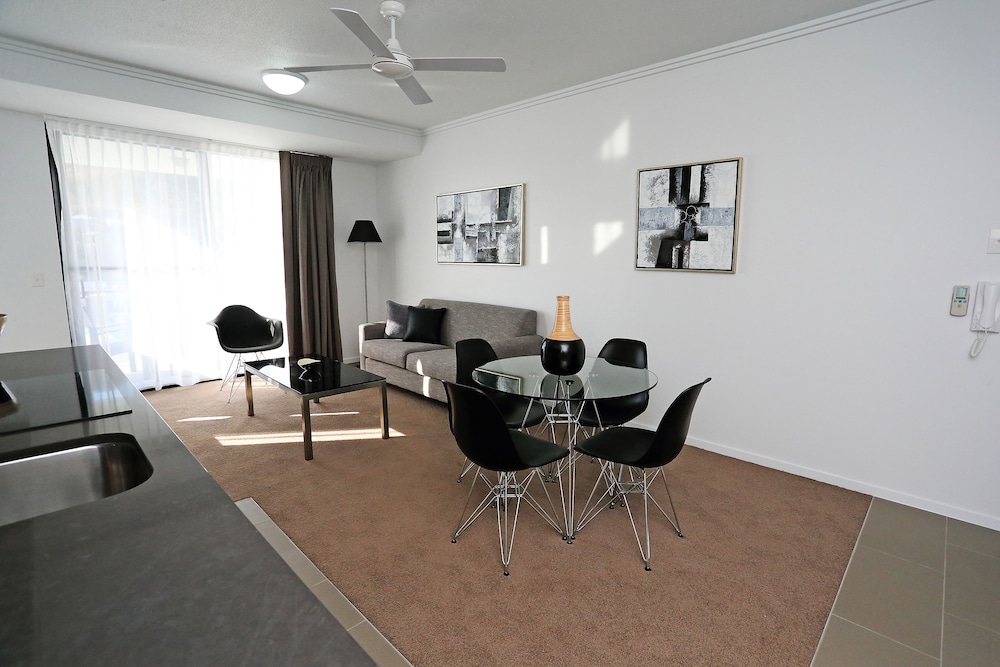 Q Resorts Paddington 43/54