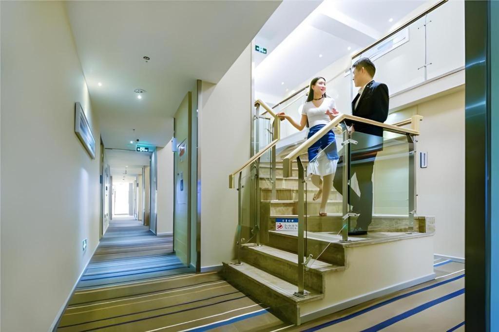 City Comfort Inn (Chongqing Shidai Tianjie) 36/50