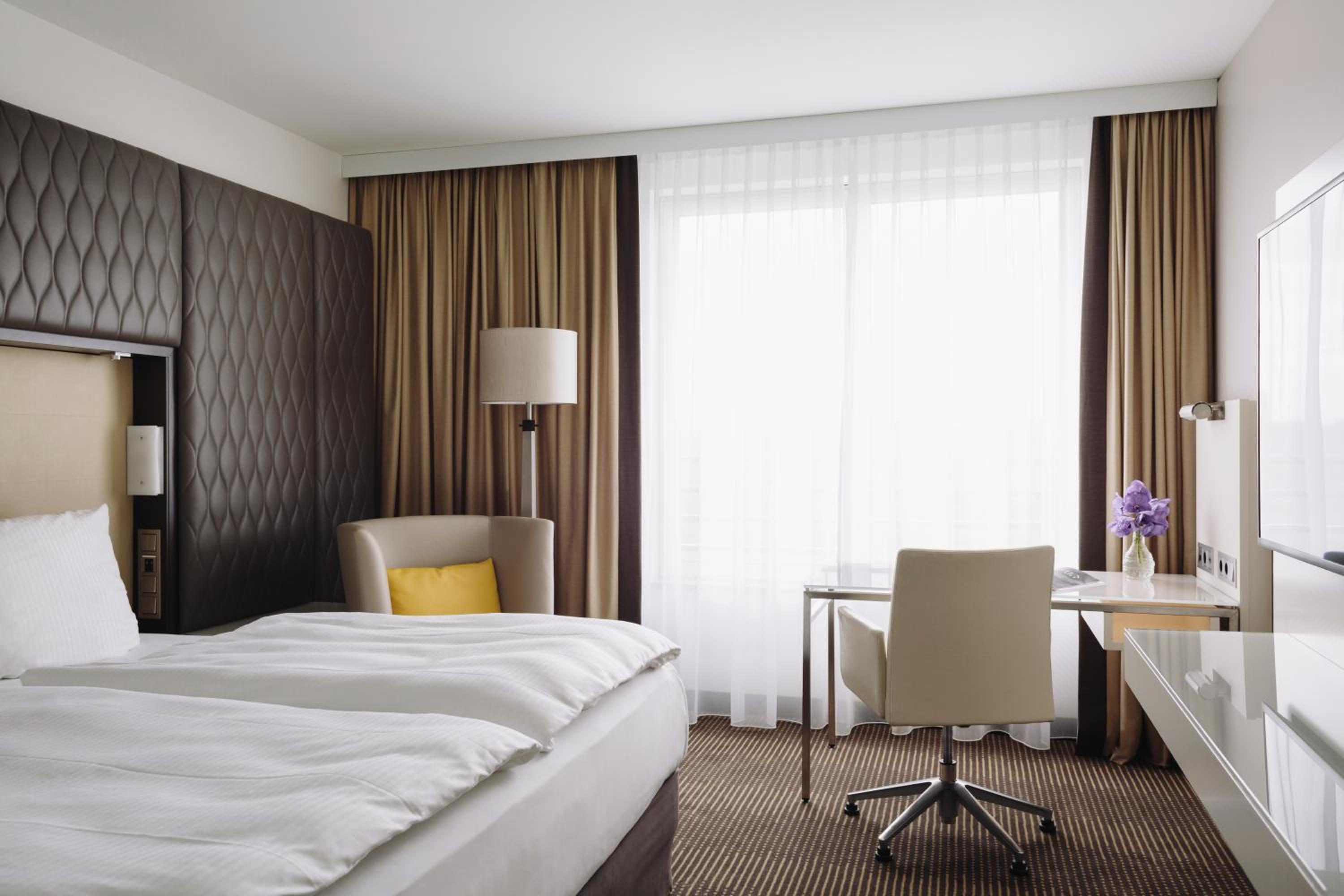 Superior, Double or Twin Bed