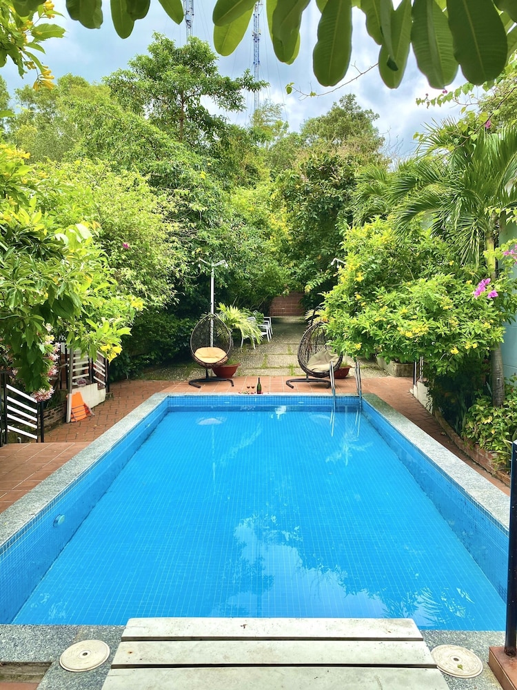 Hanh Ngoc Bungalow 20/50